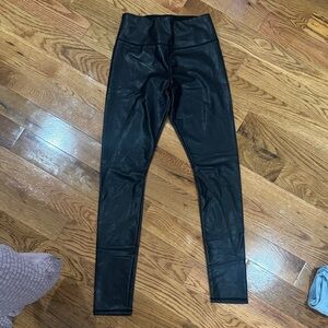 Hollister Ultra High-Rise Black Leggings